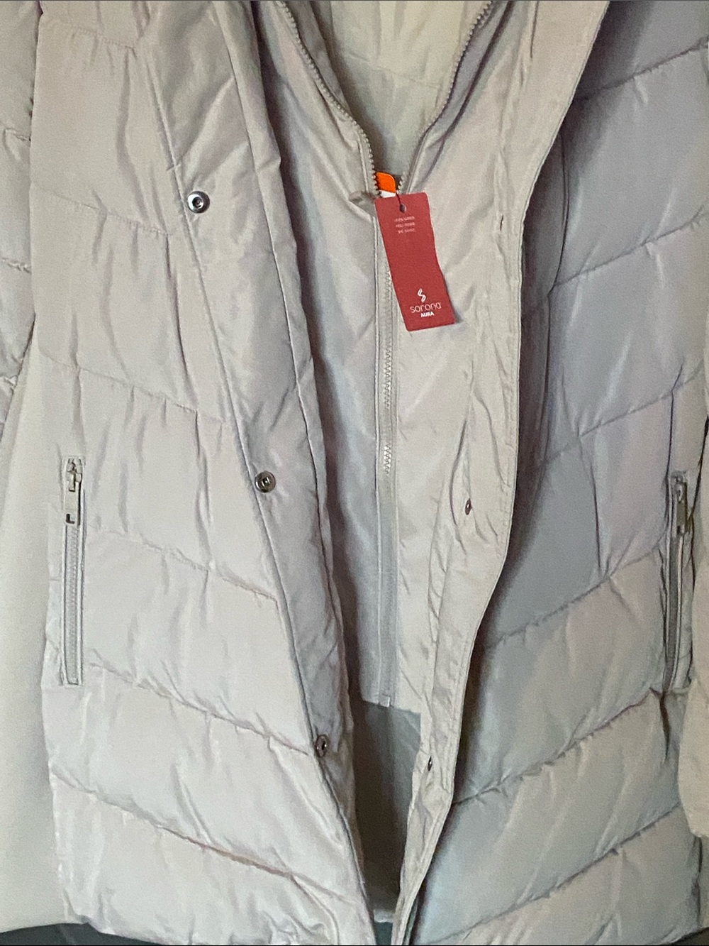 Andrew Marc NWT Cream Quilted Puffer Coat with Faux Fur Collar - Picture 5 of 11